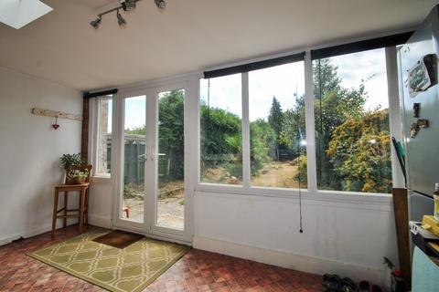 undefined, Fishponds, Bristol BS16