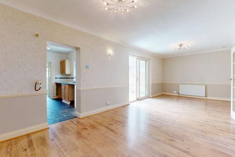 4 Betterton Road, Rainham, RM13 8NA