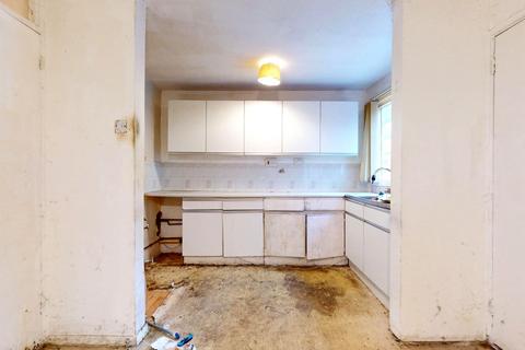 20 Bartlow End, Basildon, SS13 1PQ