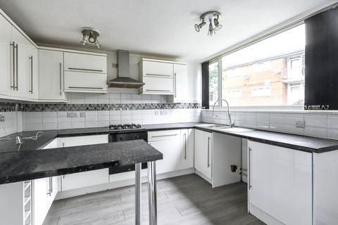 16 Bowshaw View, Sheffield, S8 8FE