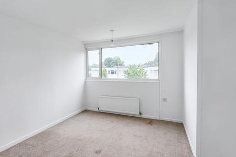 16 Bowshaw View, Sheffield, S8 8FE