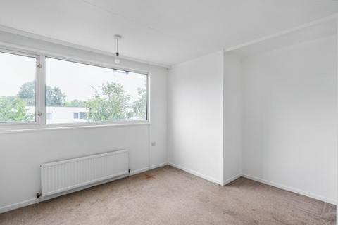 16 Bowshaw View, Sheffield, S8 8FE