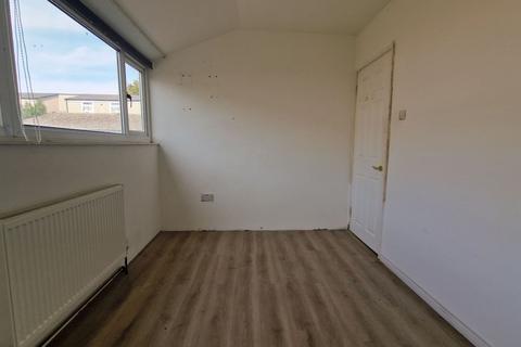 23 Mendip Close, Basingstoke, RG22 5BP