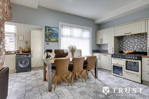 undefined, Deighton Lane, Batley, WF17