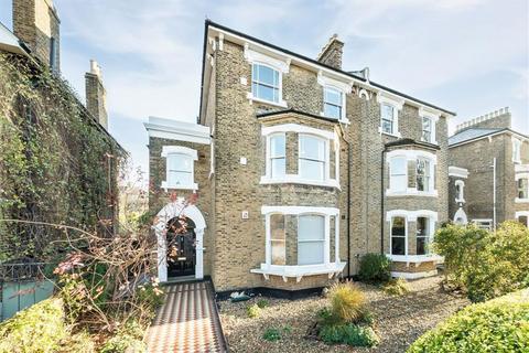 33c Breakspears Road, London, SE4 1XR
