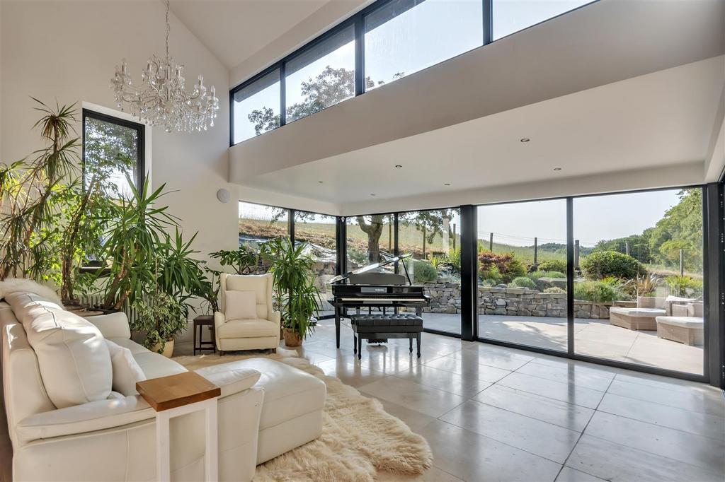 Sunroom Additional Photograph