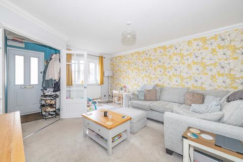 undefined, Wood Lane, Ashford, TN23