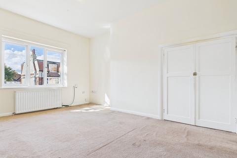 3 bedroom flat to rent, Woodside, Harrogate, HG1
