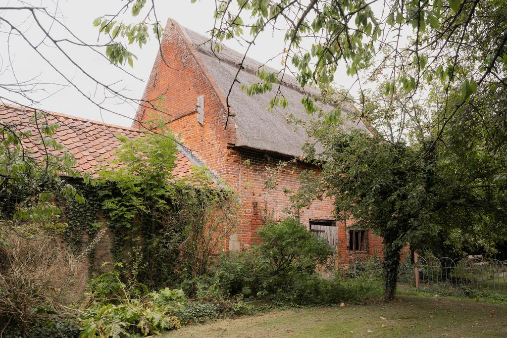 305401 - Old Hall Farm, South Burlingham-44.jpg
