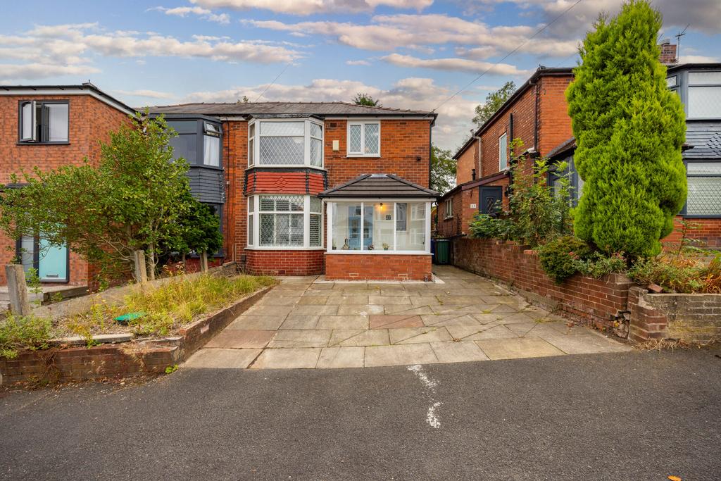 27 Scott Road, Prestwich M25 9 GN