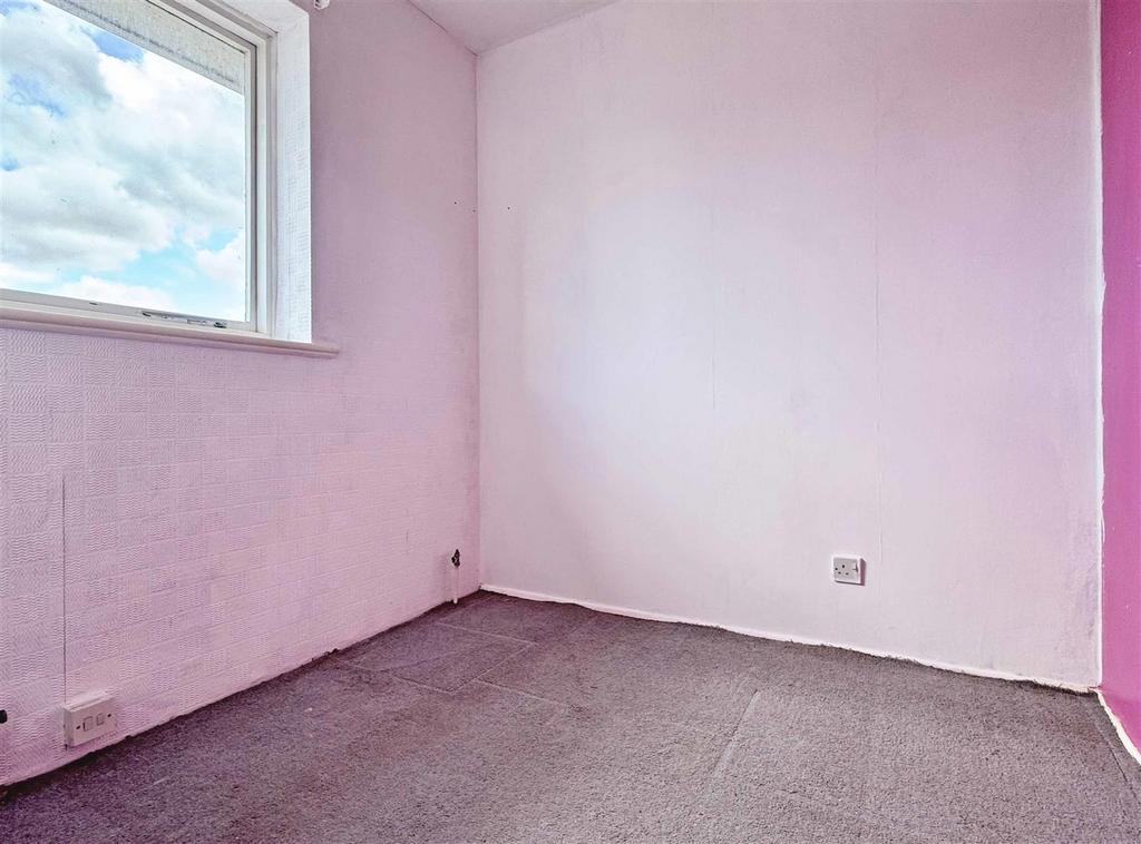 Bedroom 3.jpg