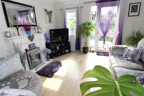 2 bedroom park home for sale, Bognor Road, Climping, Littlehampton