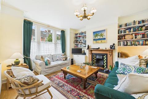 2 bedroom maisonette for sale, Waldron Road, London, SW18