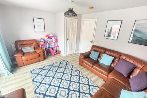 undefined, Farnborough Close, Corby NN18