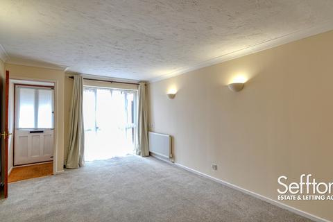2 bedroom terraced house to rent, Green Court, Norwich, Norfolk