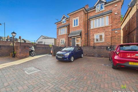 2 bedroom apartment for sale, Chester Street, Shrewsbury