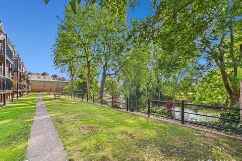 2 bedroom apartment for sale, Chester Street, Shrewsbury
