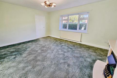 3 bedroom semi-detached house for sale, Sunnyside Road, Beeston, NG9 4FQ