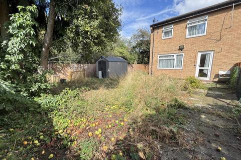 Warrens Shawe Lane, Edgware