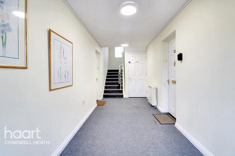 undefined, Cunningham Close, Romford