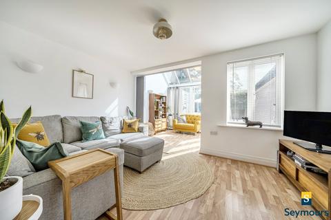 3 bedroom end of terrace house for sale, Henderson Avenue, Surrey GU2