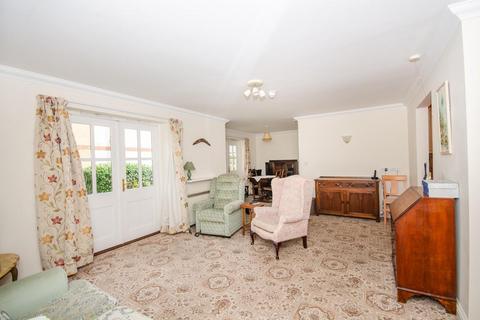 1 bedroom flat for sale, Woodland Court, Partridge Drive, Bristol, BS16 2RB