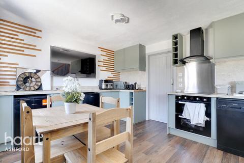 undefined, Brenchley Close, Ashford