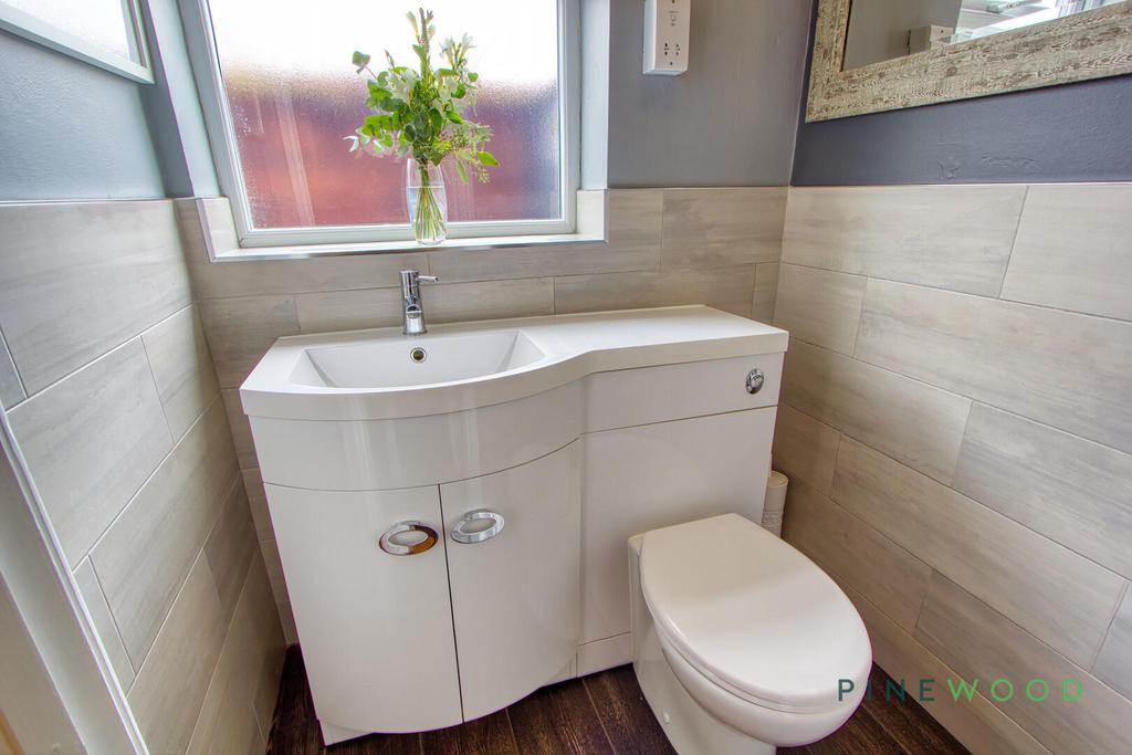 Ground floor WC