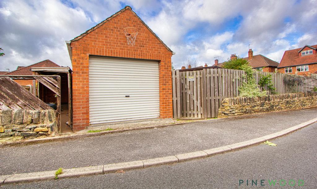 Single Garage