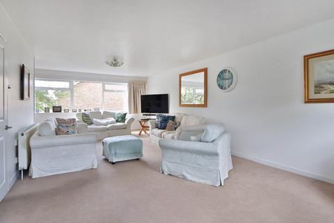 undefined, Bedster Gardens, East Molesey