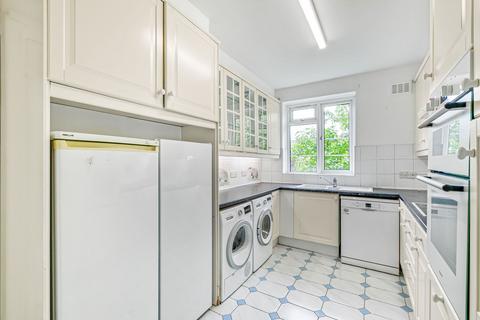 undefined, Pembroke Road, London W8