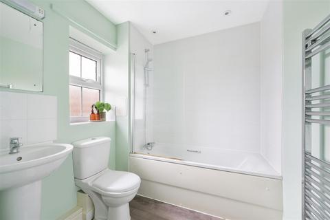 undefined, Field Oaks Way, Merstham RH1