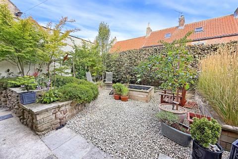 Stonebeck House Boroughbridge Road, Bishop Monkton, Harrogate, HG3 3QN