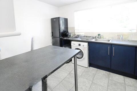 5 Morris Road, Romford, RM3 7EP