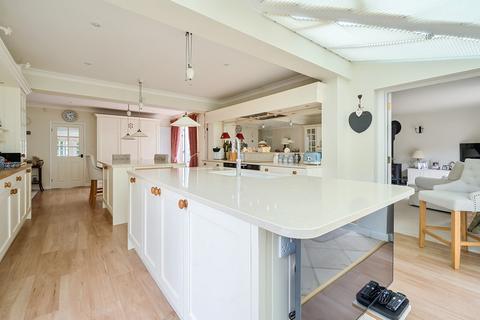 undefined, Lowfell, 10 Far Close Drive, Arnside, Cumbria, LA5 0BG