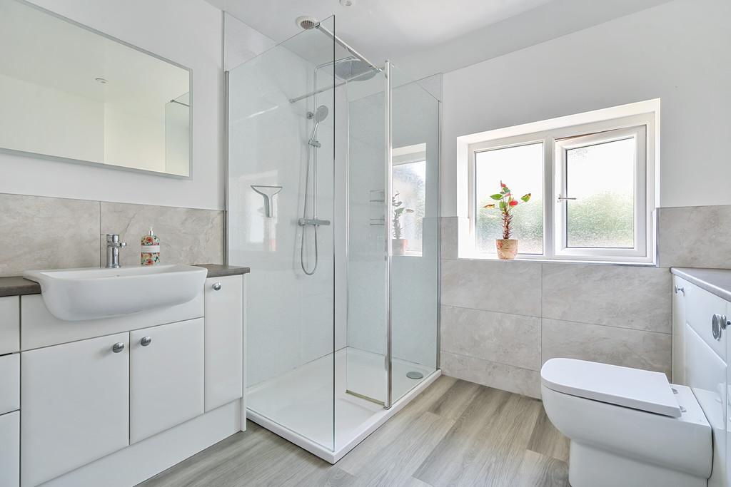 Family Shower Room