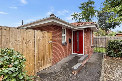 Haynes Road, Westbury
