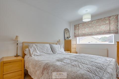 24 Hillcrest Drive, South Anston, Sheffield, S25 5FQ