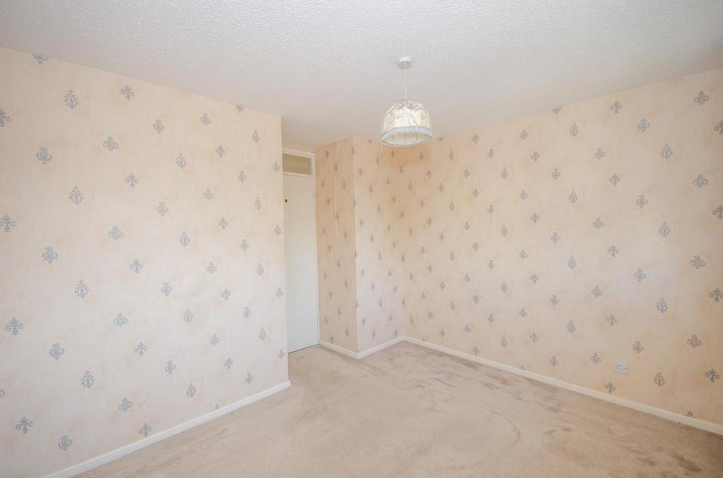 Bedroom two pic 2.jpg