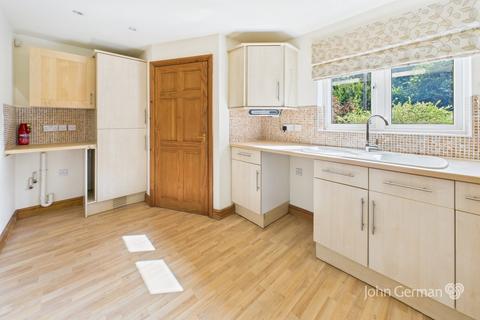 3 bedroom semi-detached house for sale, London Road, Kegworth