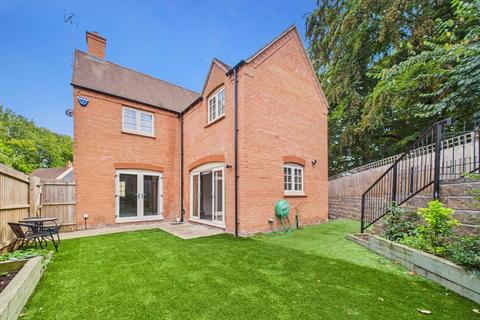 4 bedroom detached house for sale, Drayson Way, Towcester, NN12