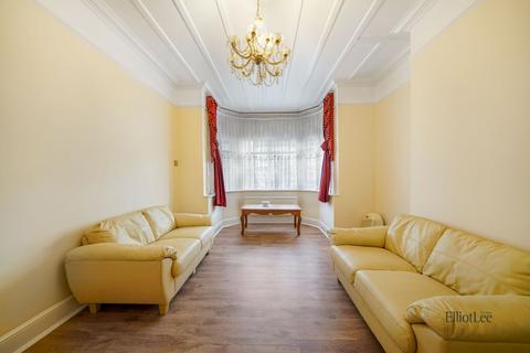 undefined, Lonsdale Avenue, Wembley HA9