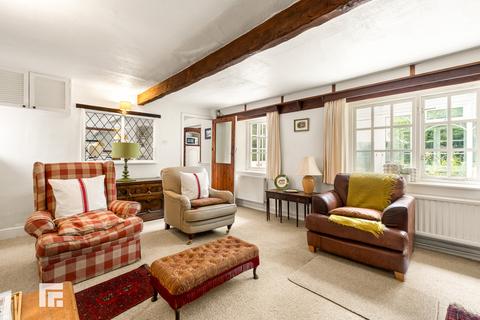 3 bedroom semi-detached house for sale, Heol-y-Cawl, Dinas Powys CF64