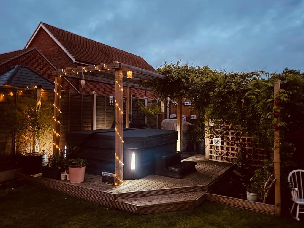 House Garden Night