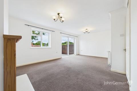 61 Leighton Road, Uttoxeter, ST14 8BL