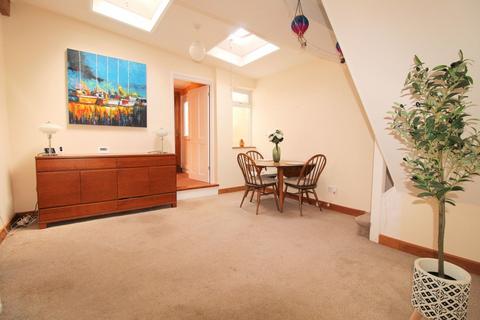 2 bedroom end of terrace house for sale, Blackbird Street, Potton, Sandy