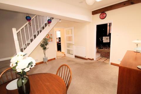 2 bedroom end of terrace house for sale, Blackbird Street, Potton, Sandy