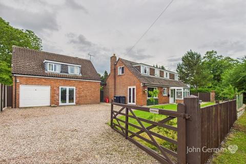 4 bedroom detached house for sale, Pump Lane, Doveridge