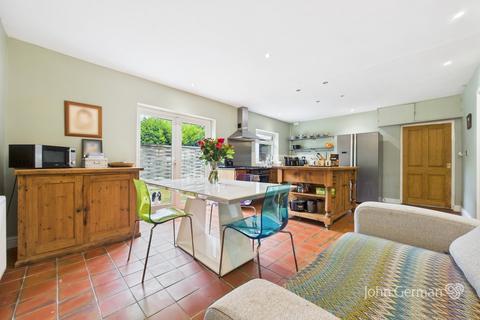 4 bedroom detached house for sale, Pump Lane, Doveridge