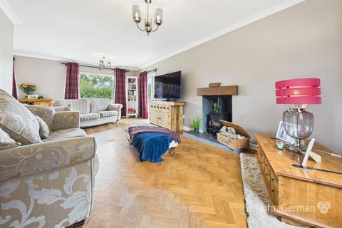 4 bedroom detached house for sale, Pump Lane, Doveridge